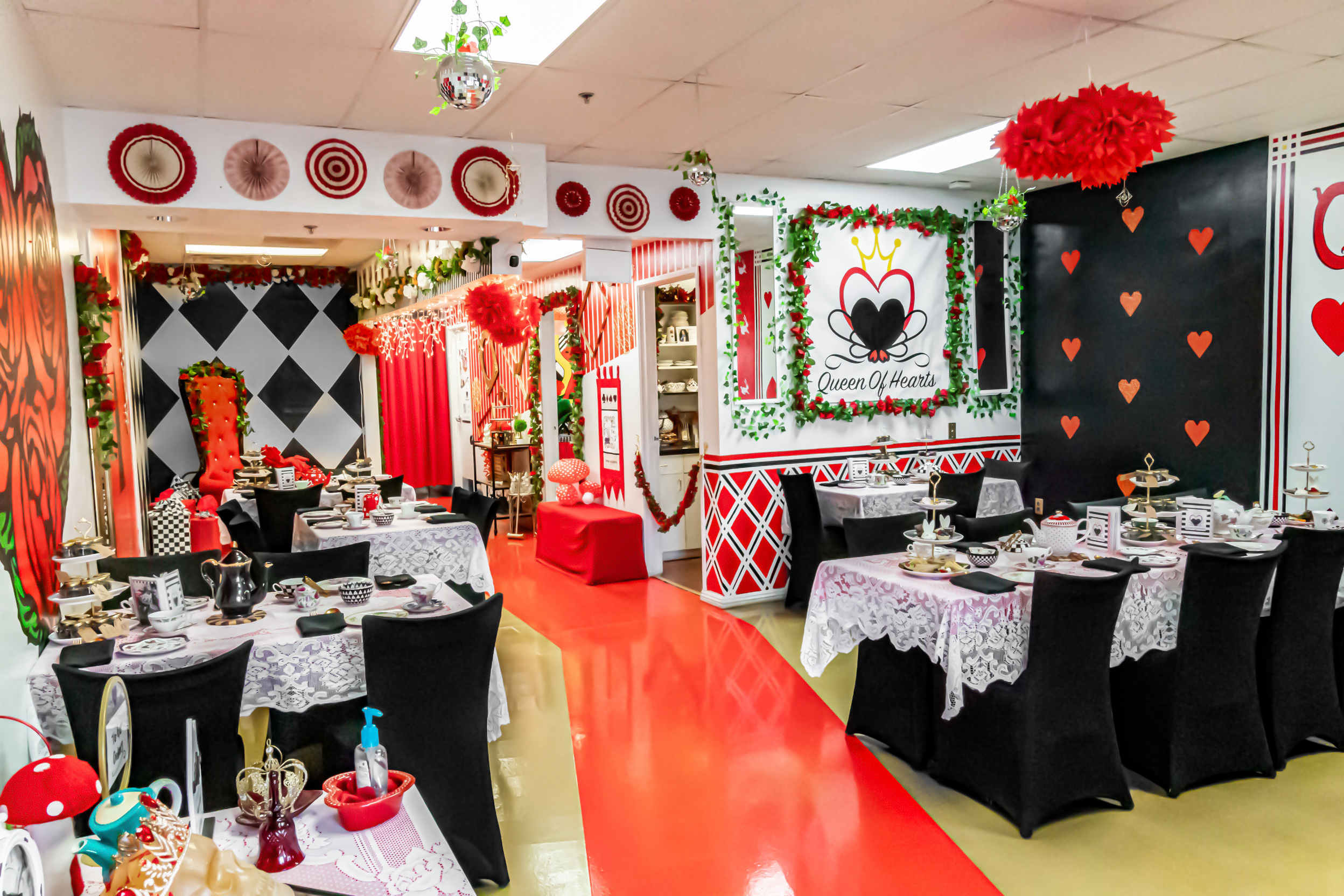 Tea Party Experience - Photo Tours Vegas